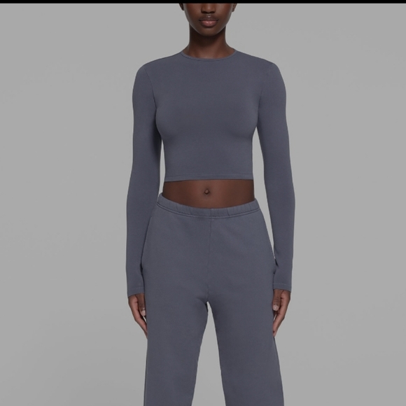 skims blue cotton fleece/jersey long sleeve  crop top steel blue - Picture 3 of 3